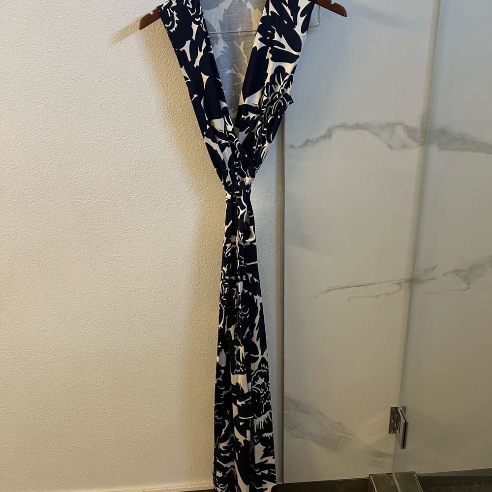 Long wrap dress.